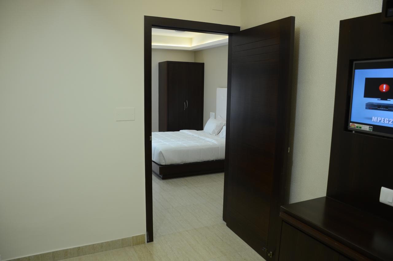 Blue Bay Resort Puri Exterior foto